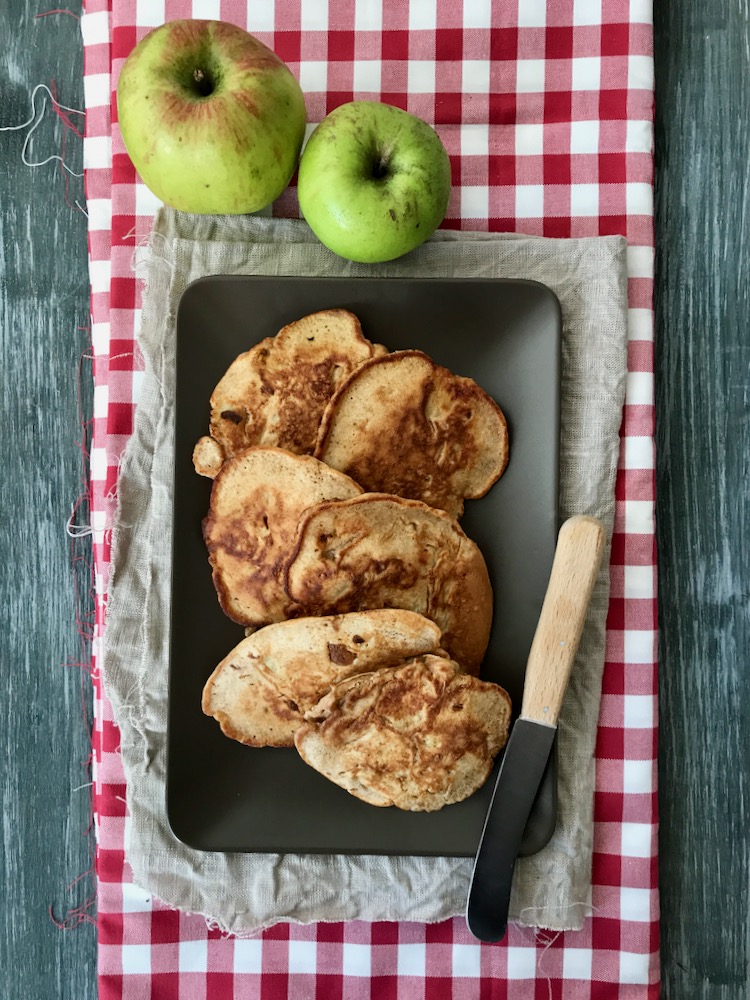 Apfel Pancakes | pinch of spice